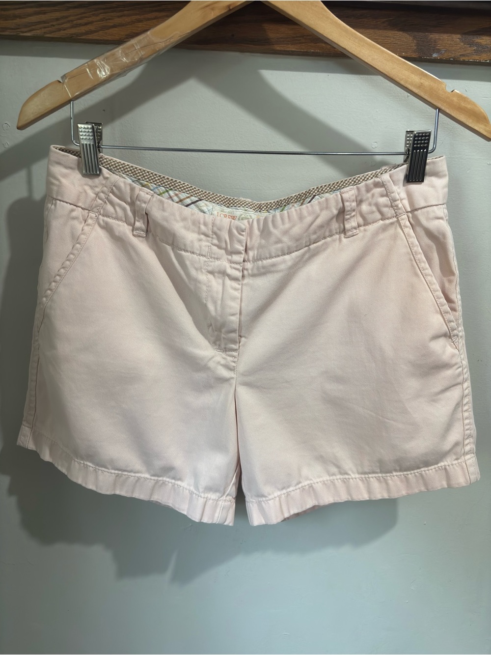 J. Crew City Fit Chino Classic Twill Shorts Light Pink Size 8 100% Cotton